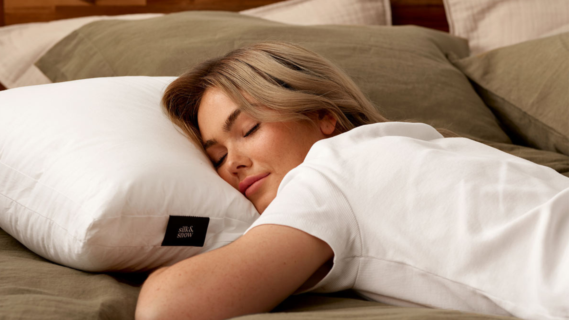 This Toronto-Based Company Has Hundreds Of 5-Star Reviews On It's Pillows,  And For Good