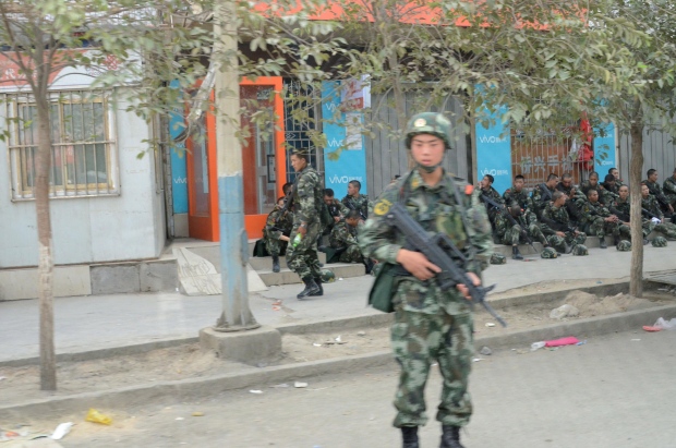 Violence rises in China's far west 