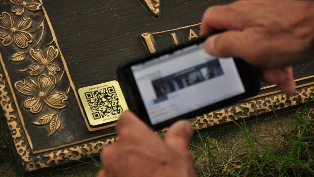 High-tech tombstones let loved ones live on