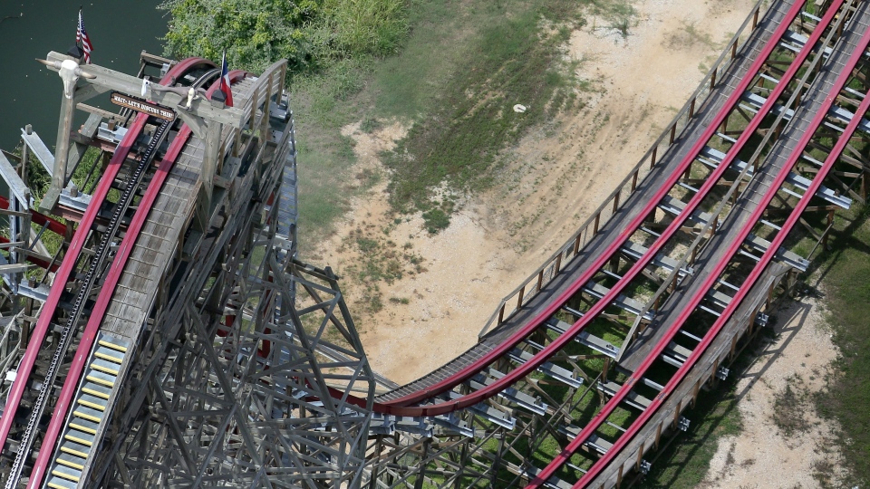 Texas Six Flags rollercoaster death investigation manufacturer