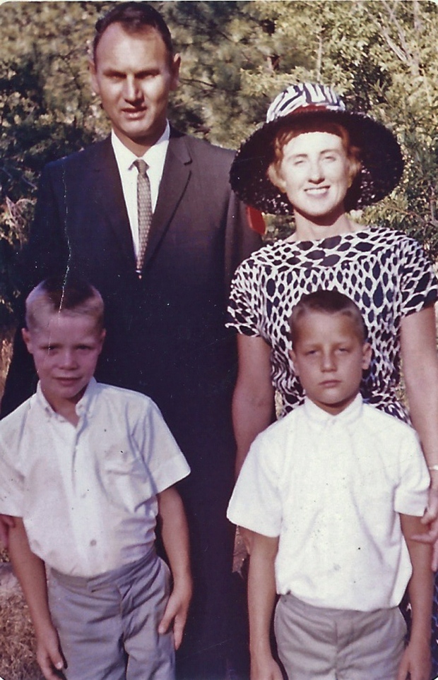 Don and Maxine Simpson with children