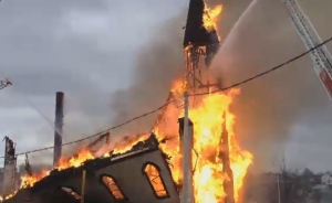 Fire destroys a church in Whitney Pier, NS 