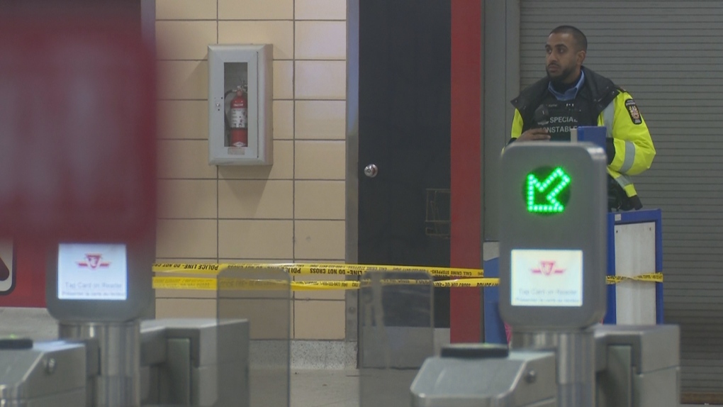 Male dead following stabbing at Toronto subway station