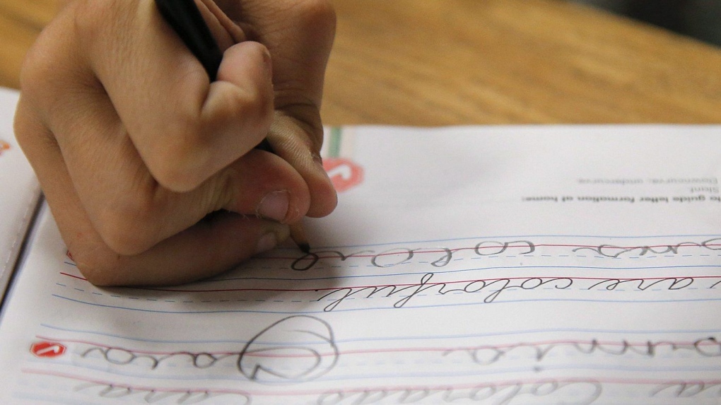 Cursive writing to be reintroduced in Ontario schools this fall