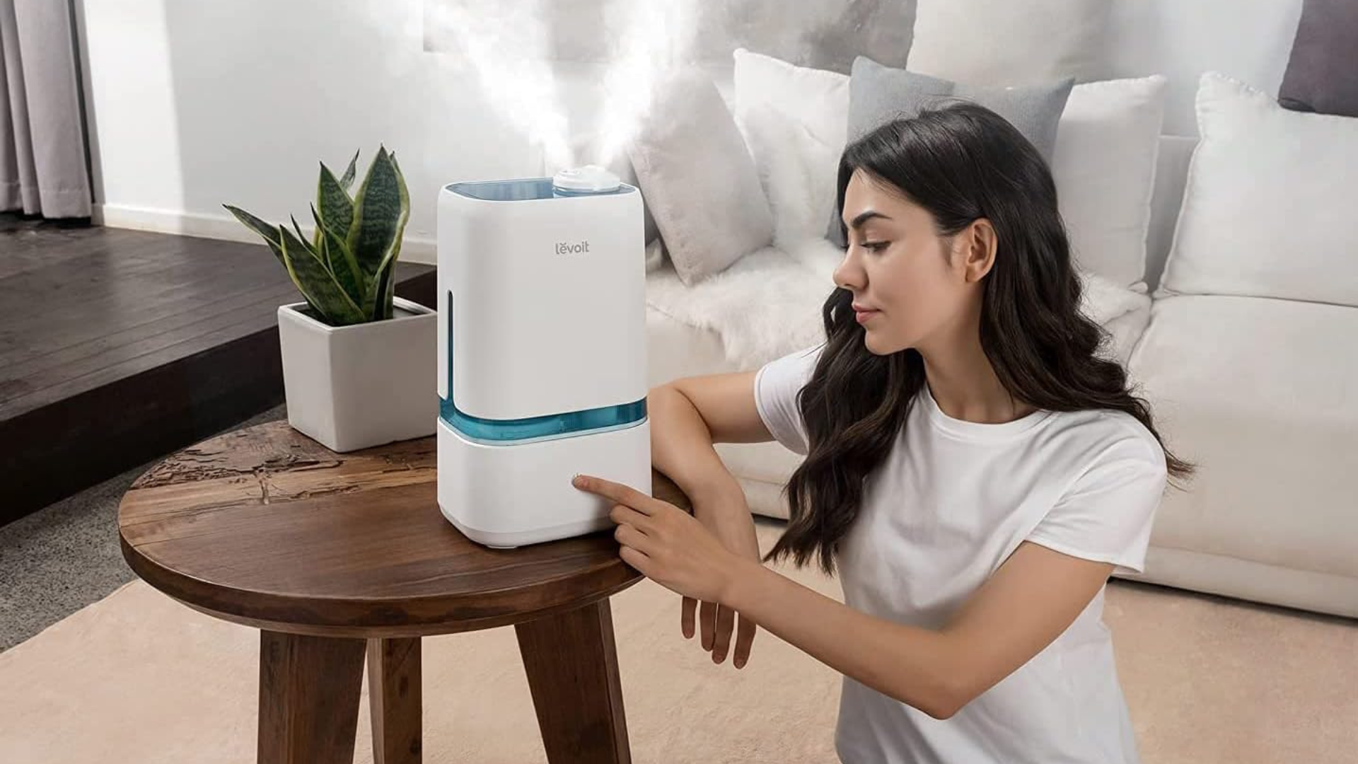 This Levoit Humidifier Has Over 20,000 5-Star Reviews, And For Good Reason