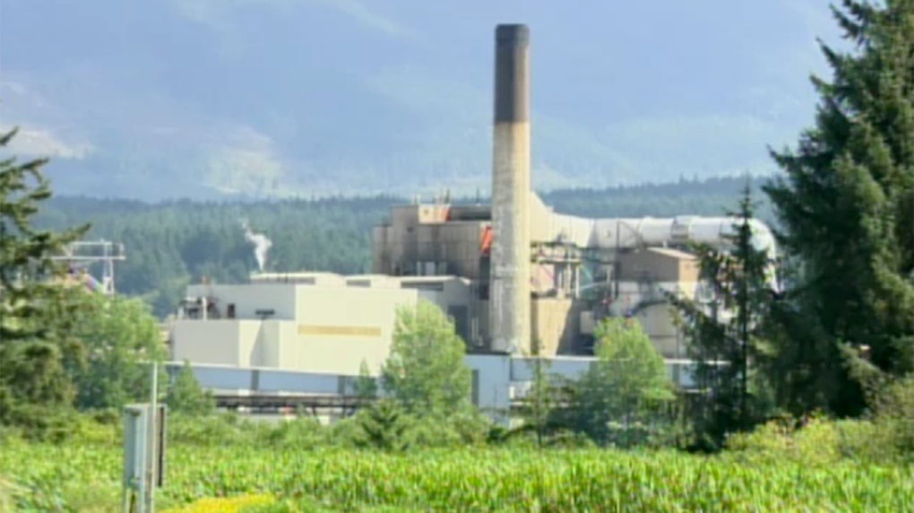 Workers at Vancouver Island paper mill poised to strike