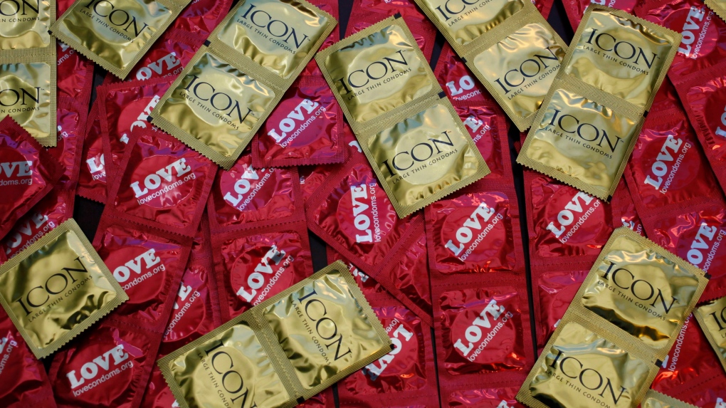 Penjualan kondom turun di masa pandemi