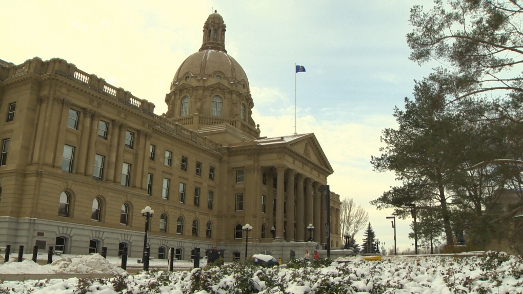 Alberta worker advocacy group applauds Ottawa's 10-day sick leave bill, calls on province to follow suit