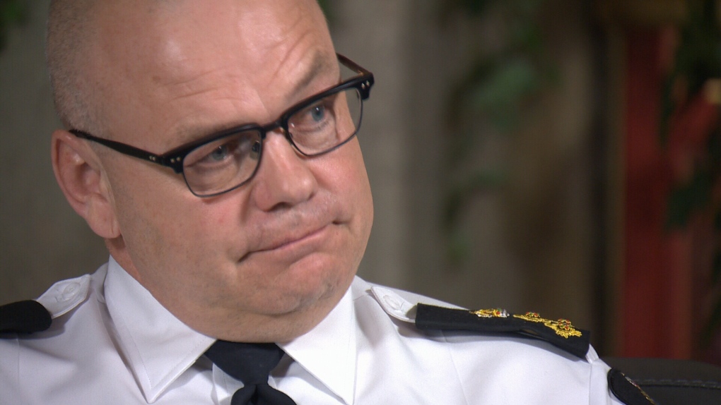 Edmonton's police chief's contract extended to 2026