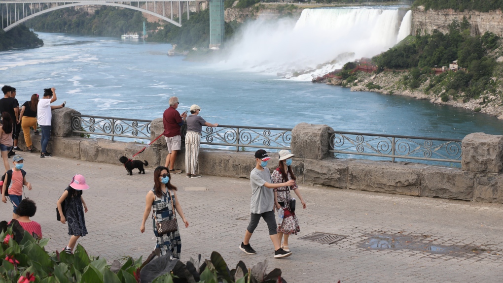 Le tourisme en Ontario ne se rétablira pas complètement avant 2025 : rapport