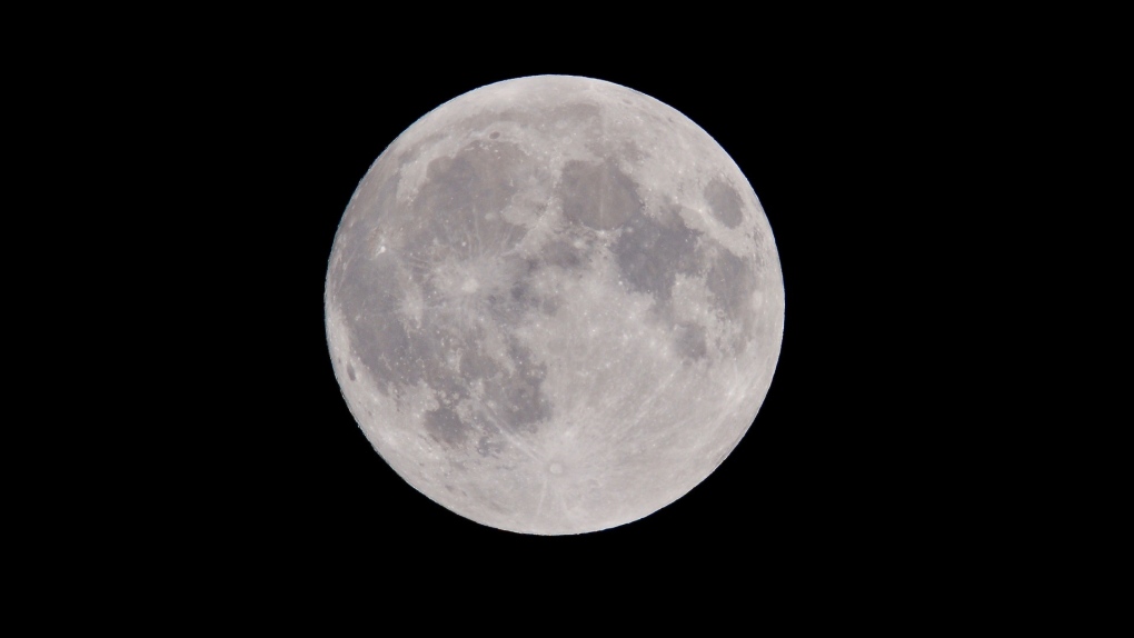 Rare Christmas full moon to appear in Canada