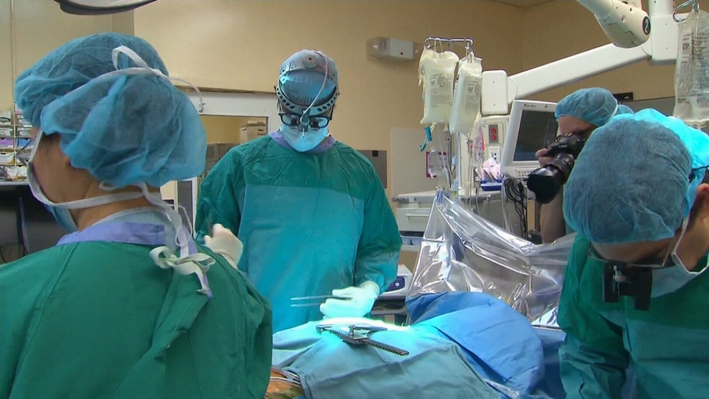 B.C. cancels some surgeries due to shortages caused by unvaccinated workers: minister
