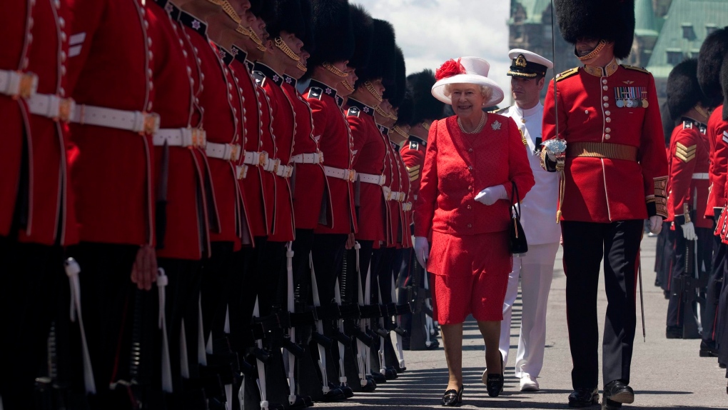 queen elizabeth royal visits to canada