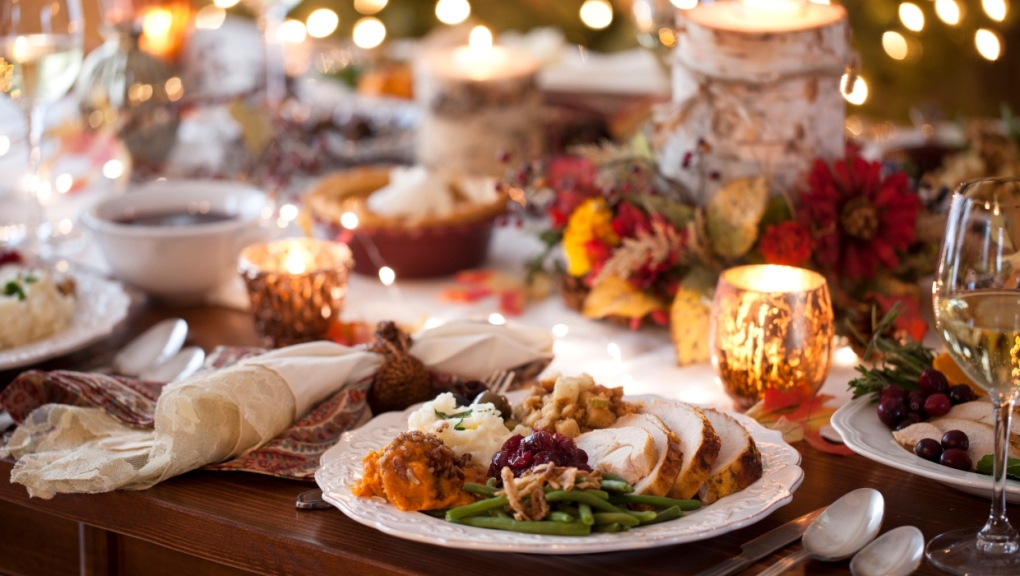 Thanksgiving dinners could lead to COVID-19 spike: epidemiologist