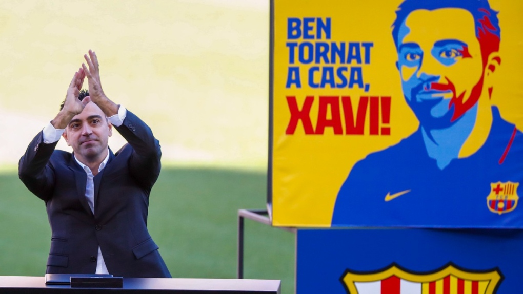 Xavi meminta para pemain Barcelona untuk membuat penggemar bangga sebelum debut