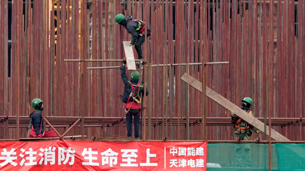 Pekerja Vietnam di pabrik Cina di Serbia mencari bantuan