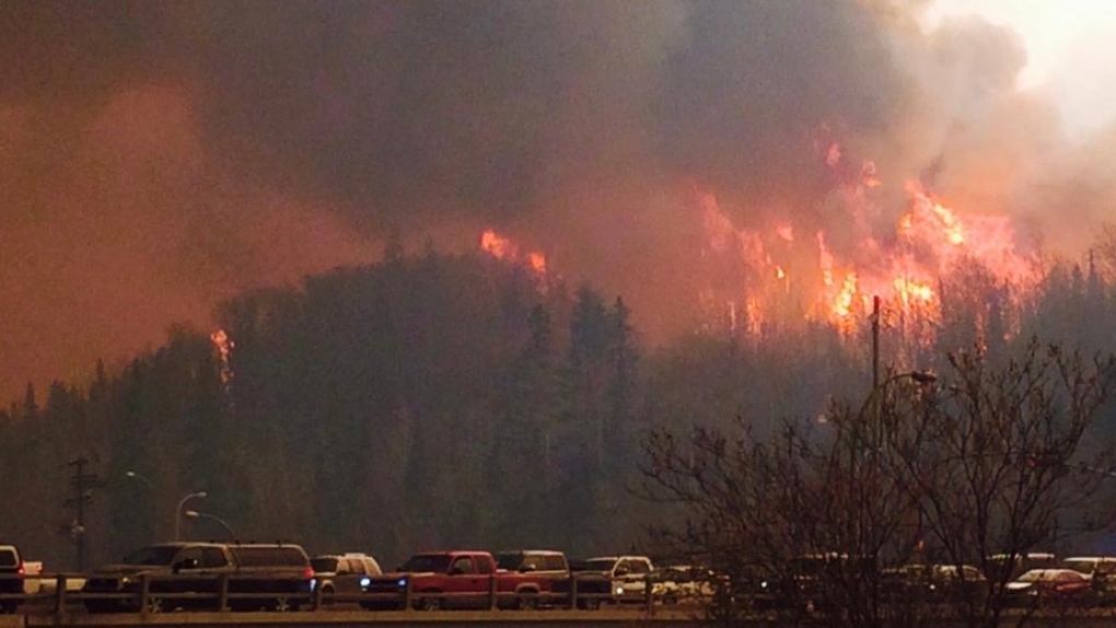Studi Kanada menemukan 8 dari 10 tahun cuaca kebakaran terburuk terjadi dalam dekade terakhir
