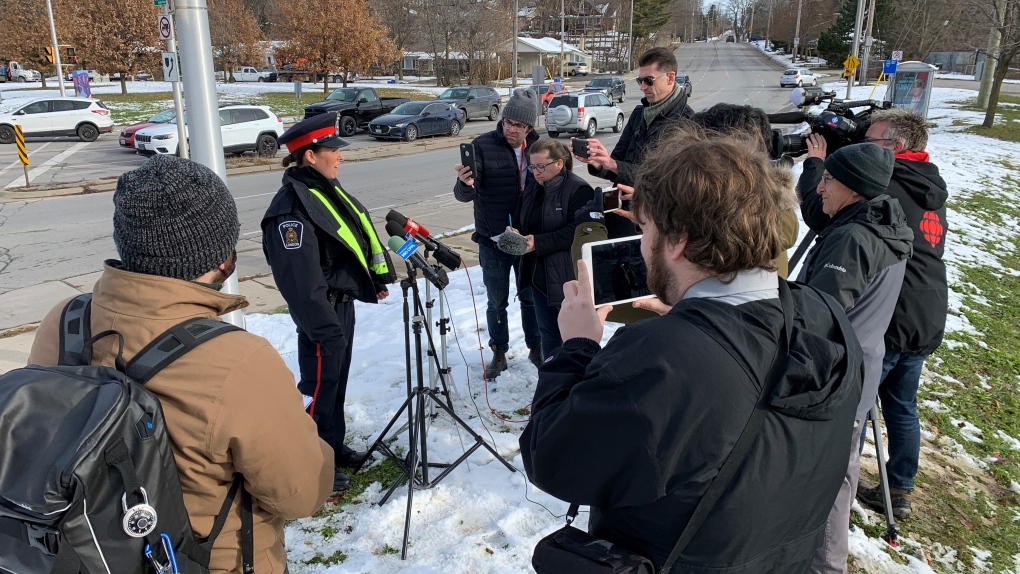 Polisi mengatakan gadis 8 tahun telah meninggal setelah pejalan kaki ditabrak di London, Ontario.
