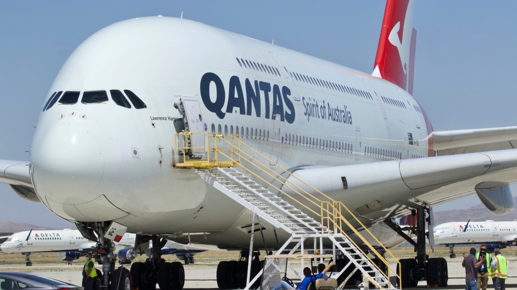 Airbus mengirimkan superjumbo A380 terakhir ke Emirates