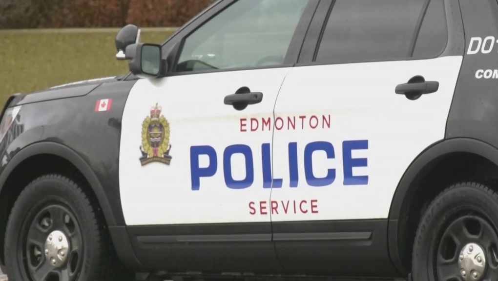 Man found dead in SUV, Edmonton homicide detectives on the case
