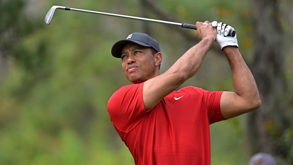 Tiger Woods memposting video latihan pertama sejak kecelakaan mobil