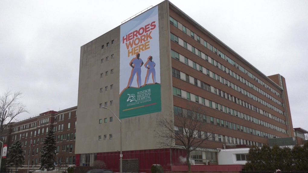 Rumah Sakit Regional Windsor mengembalikan kebijakan larangan pengunjung