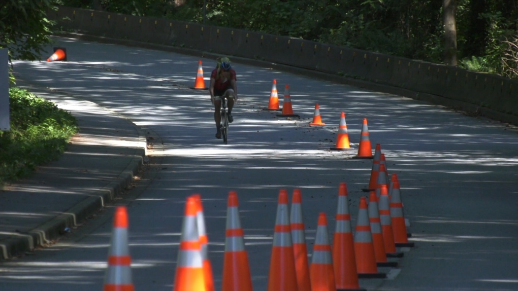 Temporary bike lane in Vancouver’s Stanley Park is staying, for now