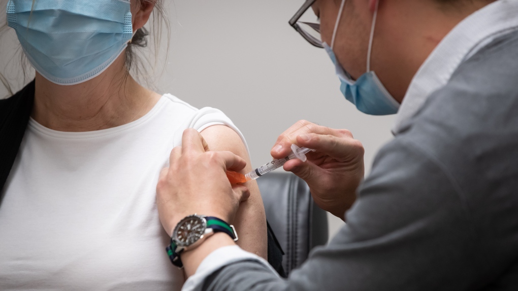 Do you need to get vaccinated if you've had COVID-19? B.C.'s top doctor weighs in