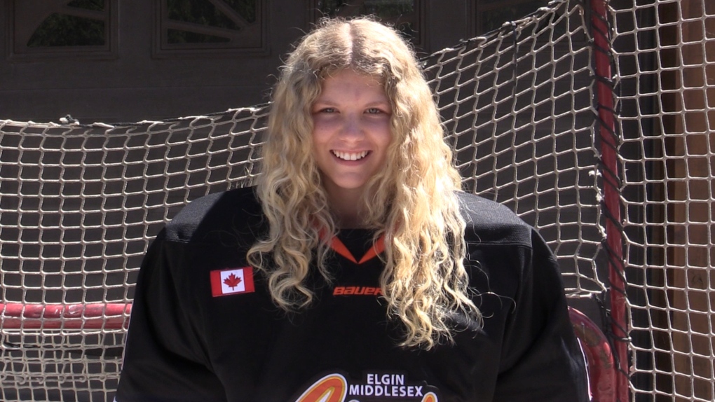 Taya Currie becomes 1st female player drafted to Ontario Hockey