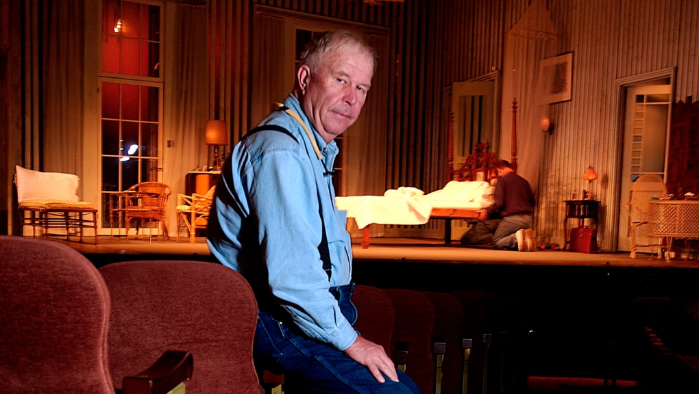 In this Oct. 17, 2003, file photo, actor Ned Beatty poses at New York's Music Box Theatre where he plays the role of Big Daddy in a new production of Tennessee Williams' "Cat on a Hot Tin Roof." (AP Photo/Gino Domenico, File) 