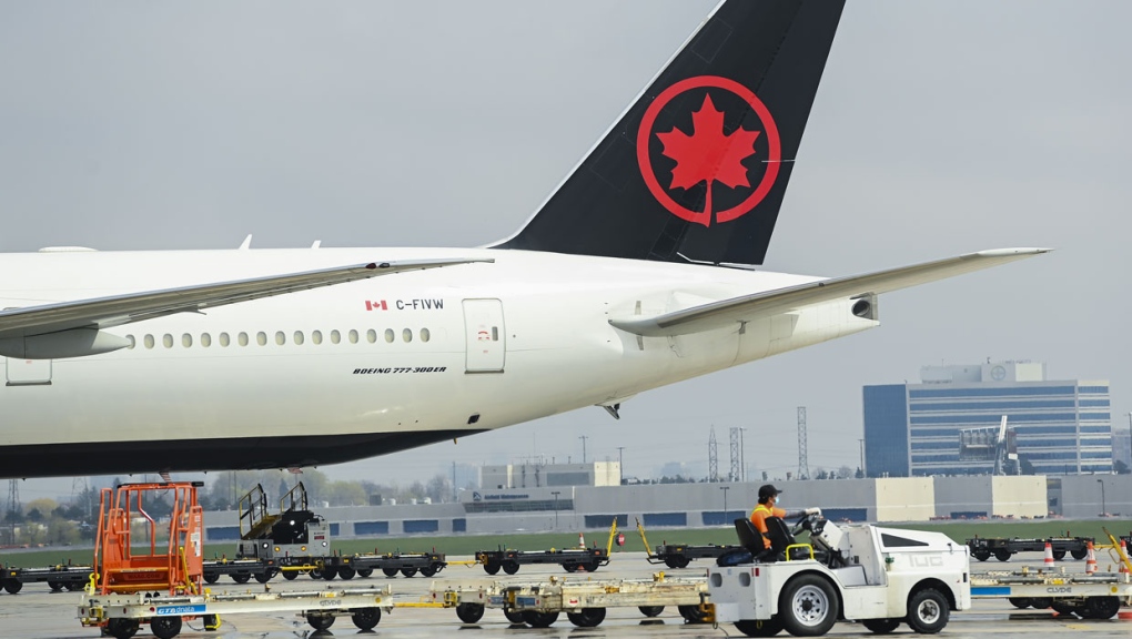 Pemain World Juniors dikeluarkan dari pesawat di bandara Calgary: Polisi