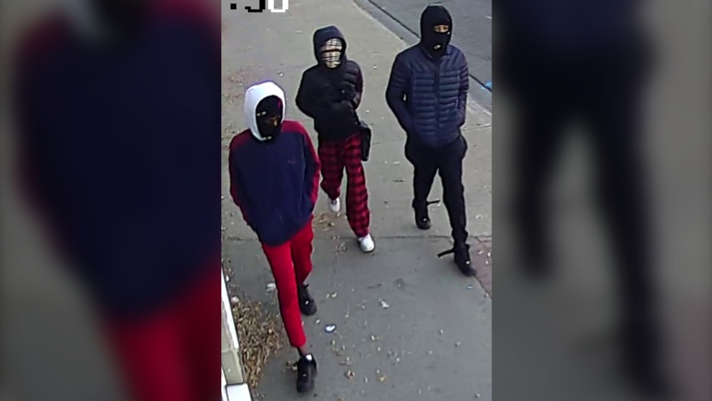 Polisi mencari beberapa pencuri setelah 0 dicuri dari toko vape Edmonton