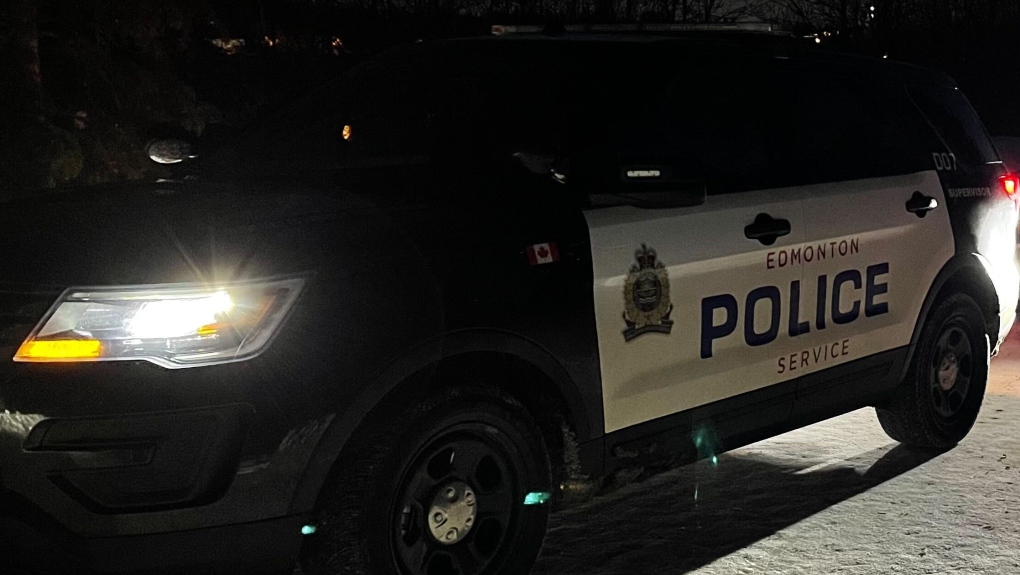 EPS arrête un homme soupçonné d’avoir tiré sur des agents de la GRC du nord de l’Alberta