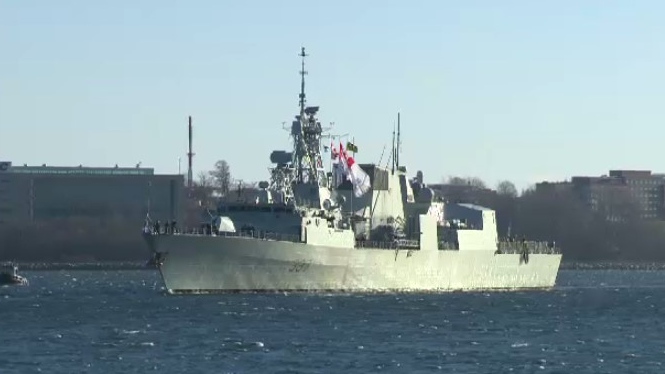 HMCS Montreal meninggalkan Halifax untuk penempatan enam bulan