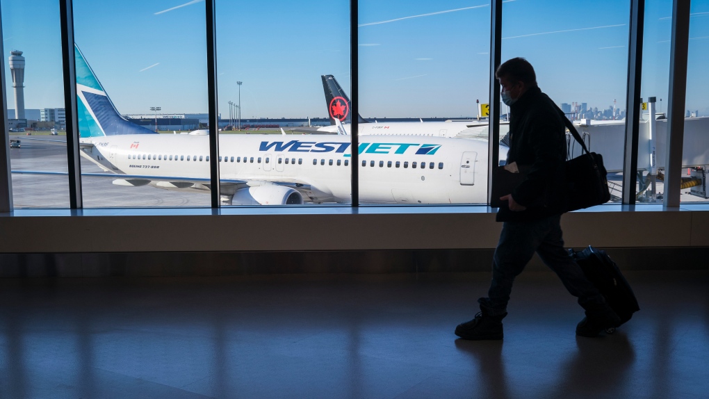 Opóźnienia lotów są spowodowane przez: Problemy z siecią WestJet