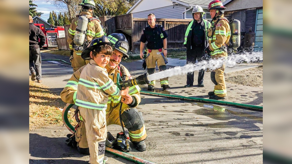 'Best day ever': 4-year-old boy assists firefighters with shed fire