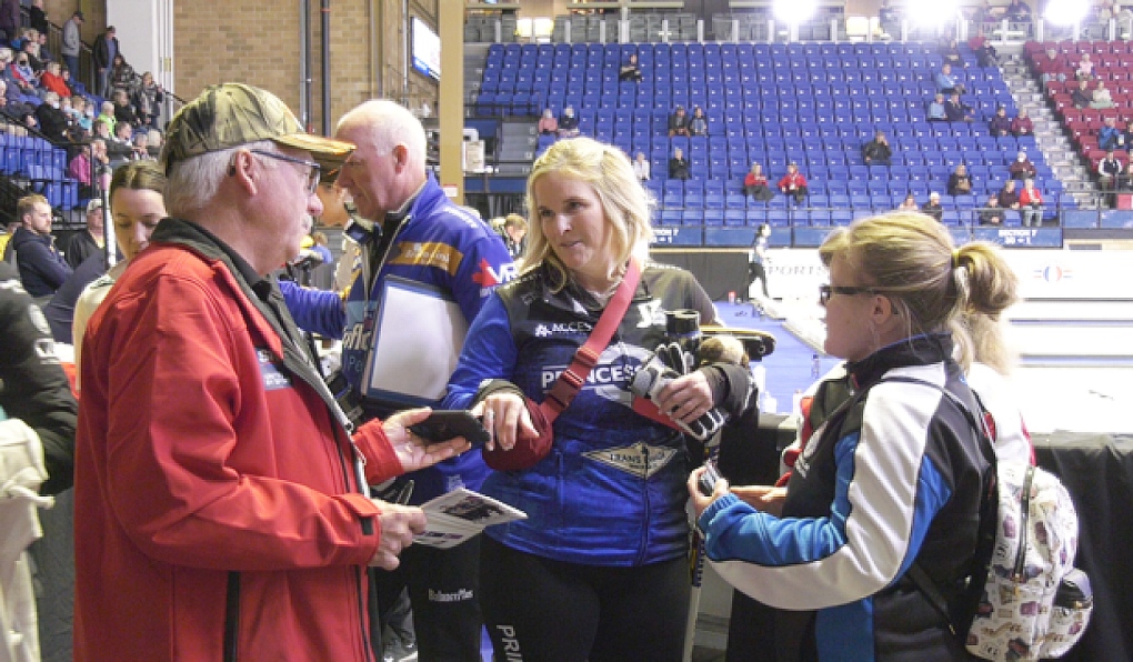 North Bay news: Crowds energize Grand Slam of Curling | CTV News - CTV News Northern Ontario