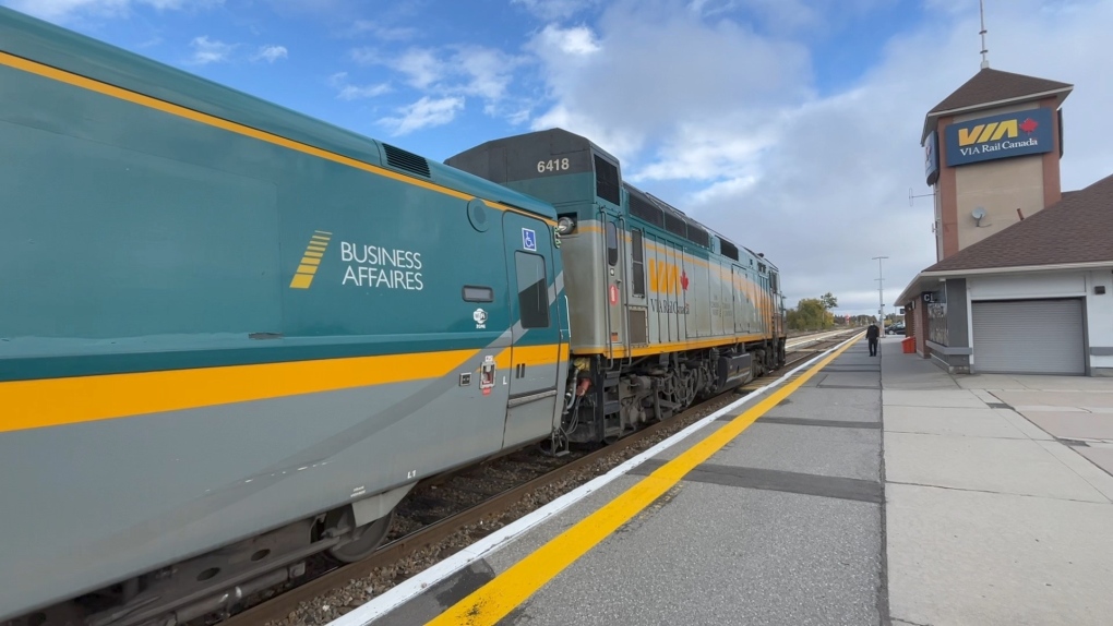 VIA Rail train en route to Ottawa forced to return to Montreal due to mechanical issue