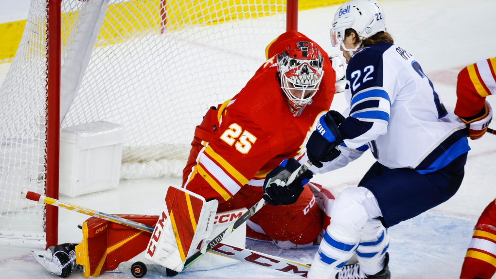 Jets fail to contain desperate Flames team in 3-2 loss