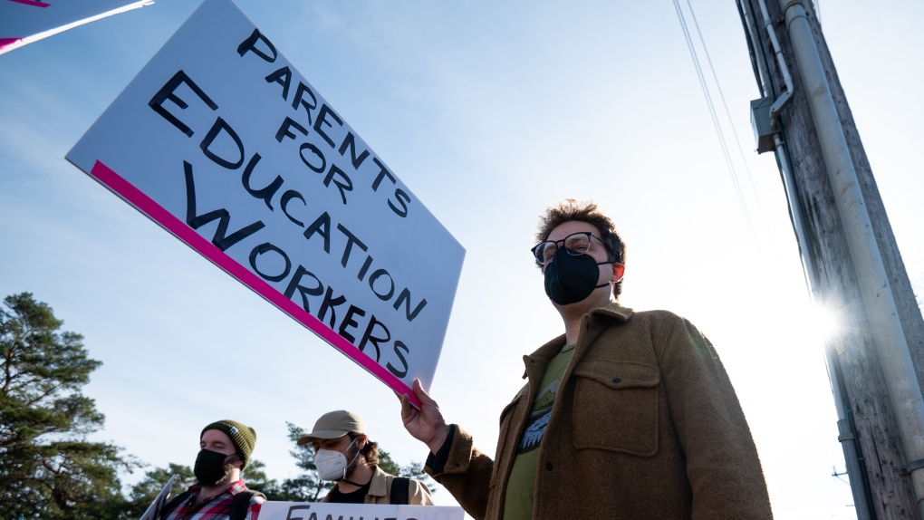Huelga escolar en Ontario: los padres deben averiguarlo hoy