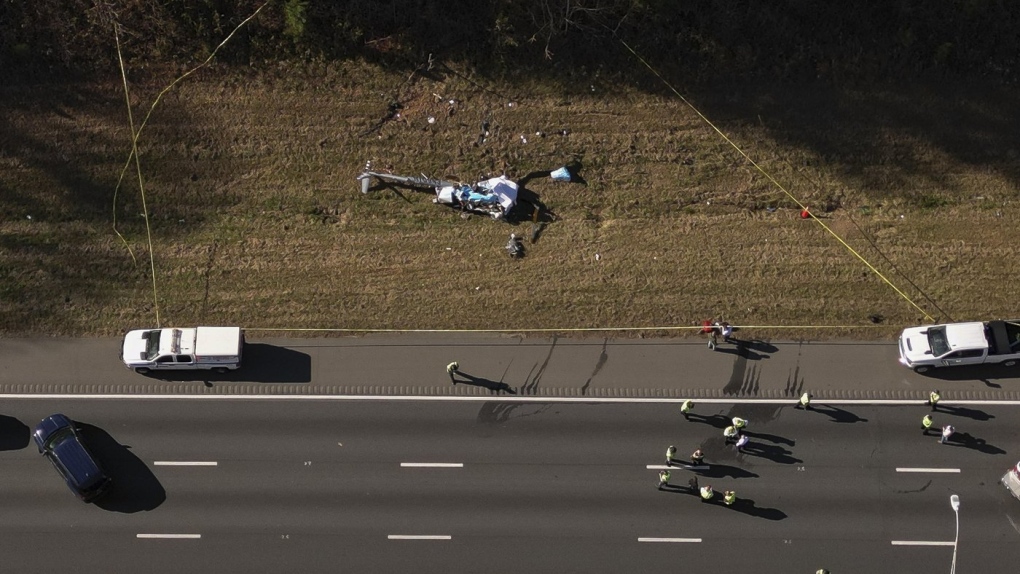TV meteorologist, pilot die in U.S. news helicopter crash
