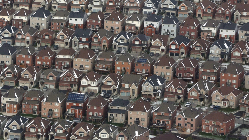 An aerial view of houses in Oshawa, Ont. is shown on Saturday, Nov. 11, 2017. THE CANADIAN PRESS/Lars Hagberg