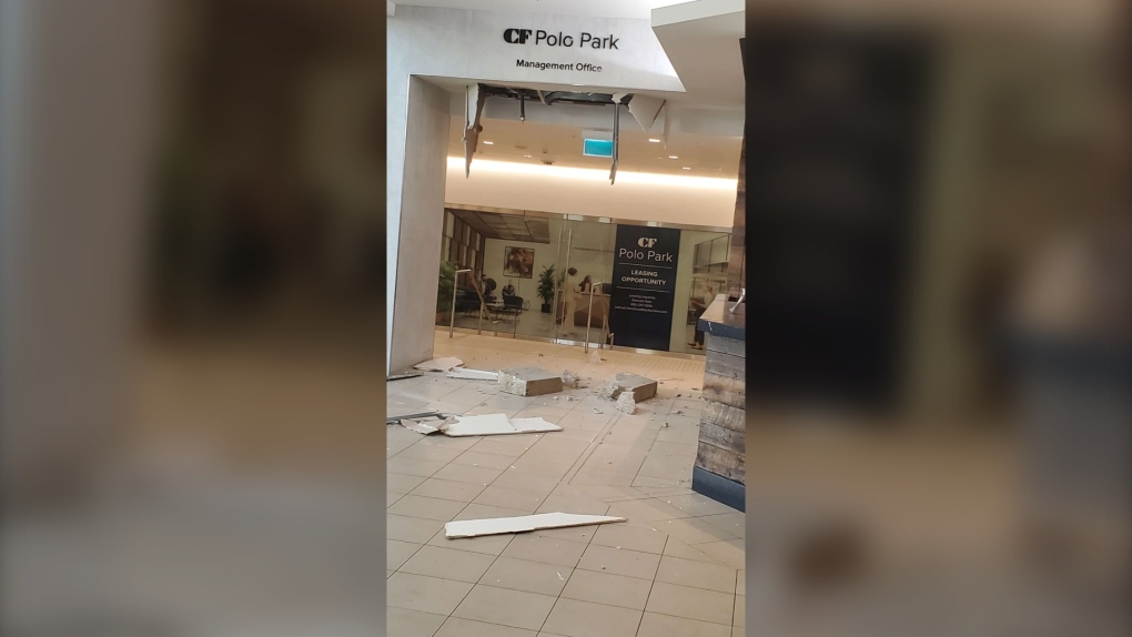 Concrete chunks fall from ceiling inside Winnipeg mall