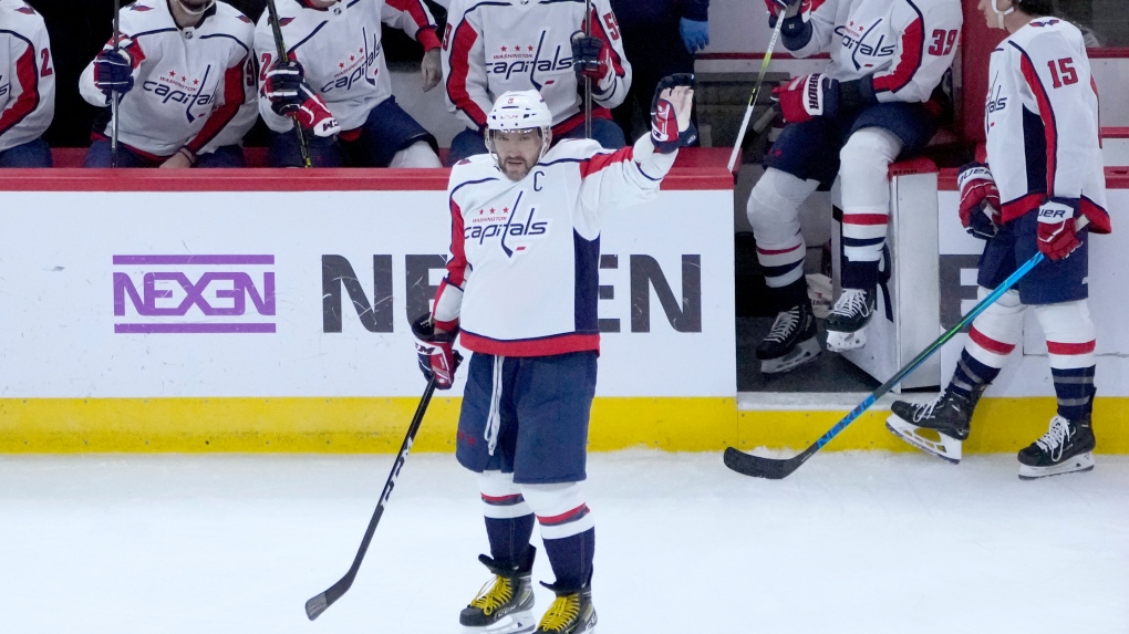 Capitals' Alex Ovehckin joins Gretzky, Howe as third NHL player with 800  goals 