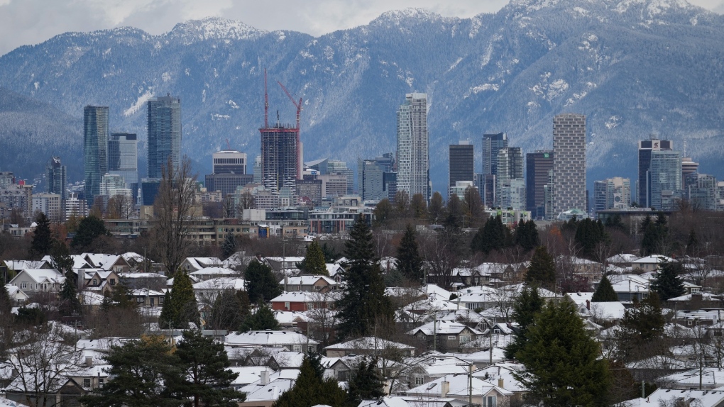 B.C.’s Lower Mainland expected to see more snow during Friday's rush hour