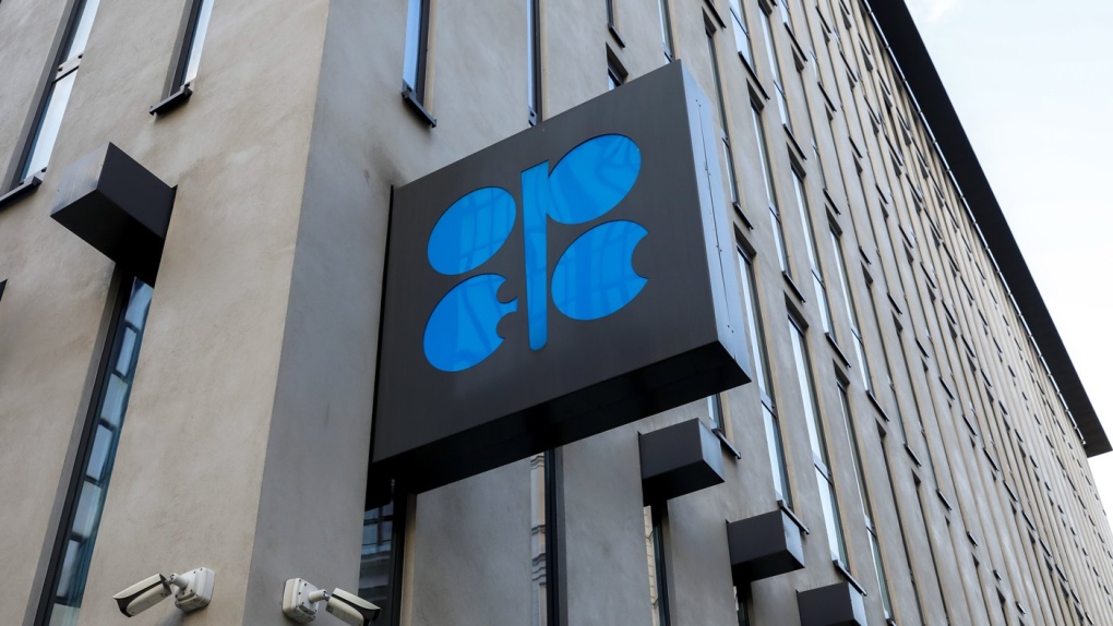 No OPEC+ oil shakeup as Russian price cap stirs uncertainty