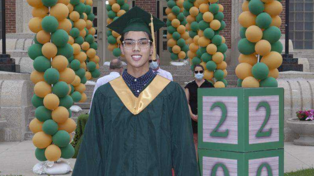 'It eases off the pain': family and community members mourn 19-year-old homicide victim