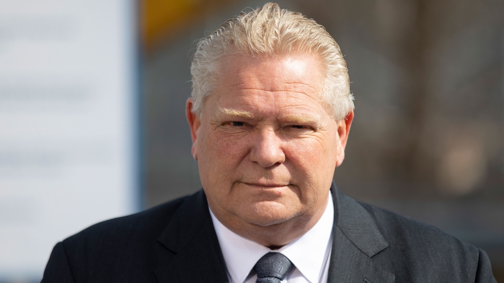 Mandat topeng Ontario: Ford mengatakan dewan sekolah bukan ‘ahli’