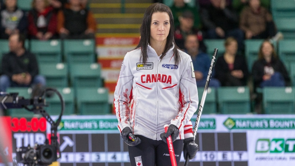 Einarson 2-2 dari Kanada setelah akhir pekan pembukaan kejuaraan dunia curling wanita