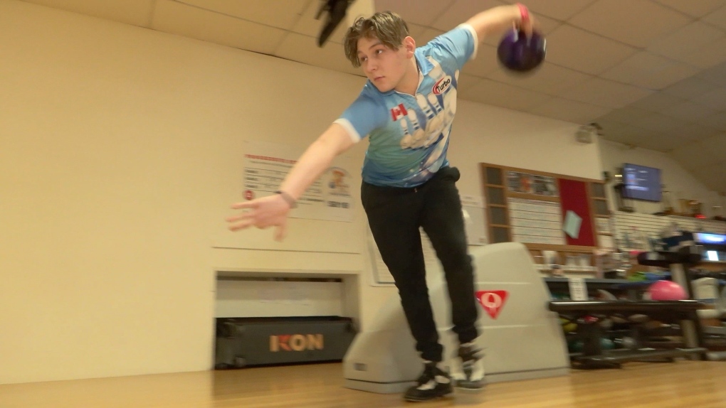 'Try your best': Campbell River teen training to be professional bowler